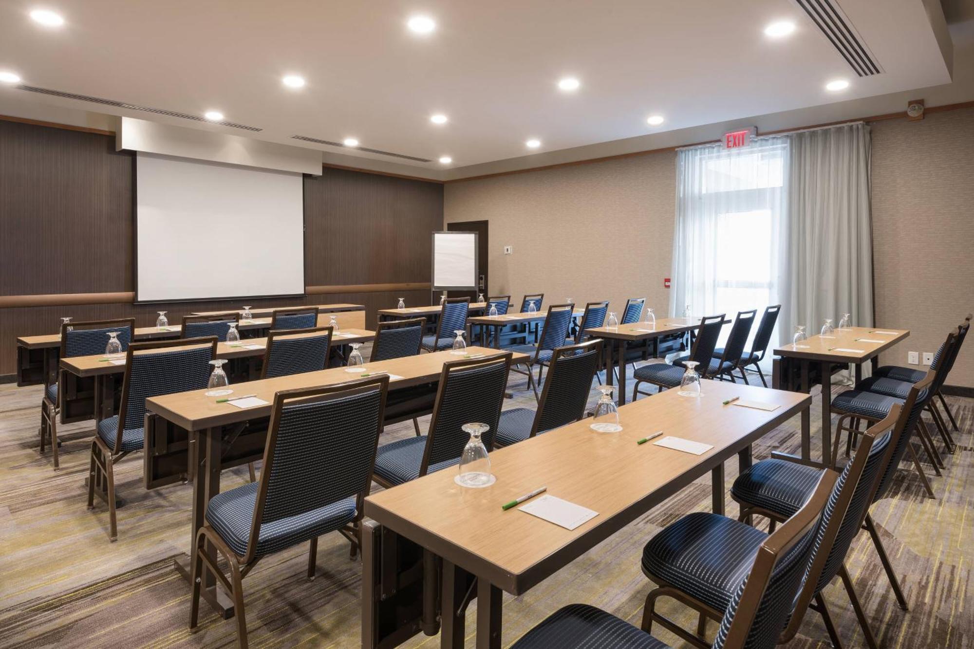 Courtyard By Marriott Toronto Vaughan Eksteriør billede