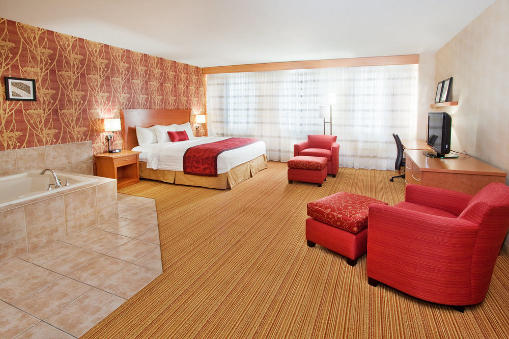 Courtyard By Marriott Toronto Vaughan Eksteriør billede