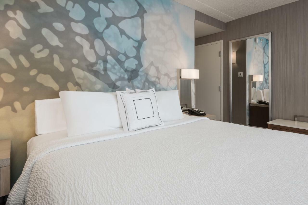 Courtyard By Marriott Toronto Vaughan Eksteriør billede