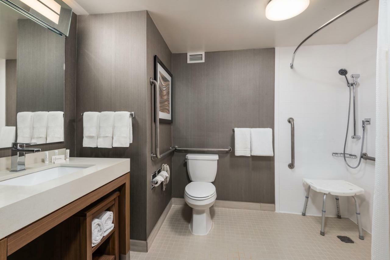 Courtyard By Marriott Toronto Vaughan Eksteriør billede